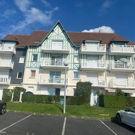 Superbe Vue Panoramique F3 *